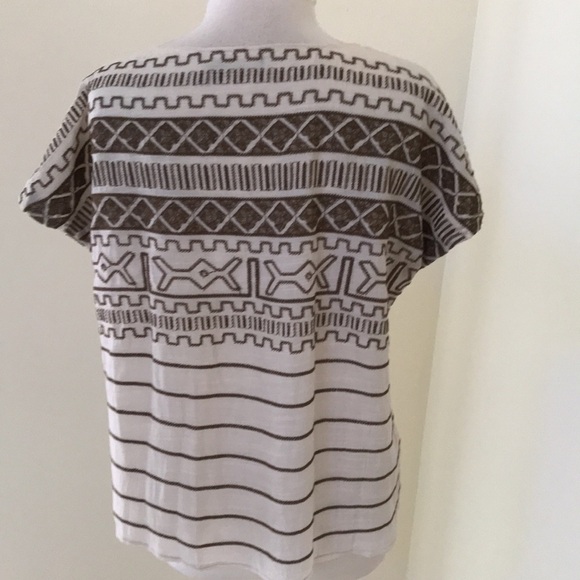 THML large cream with brown embroidered blouse. - Picture 4 of 8